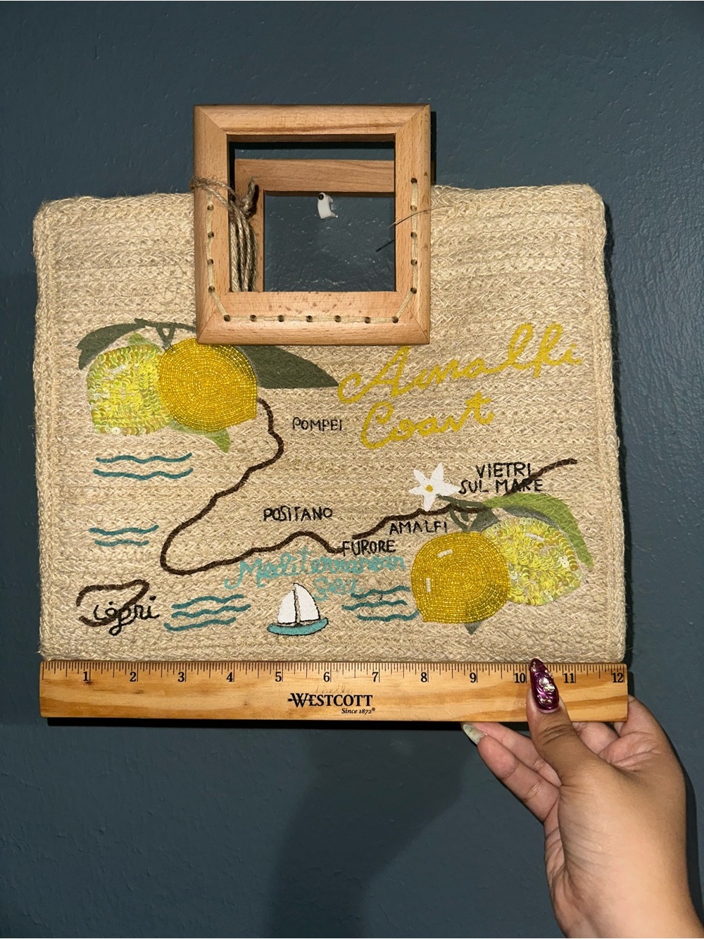 Antik Kraft Beige Tote with Yellow Lemon Embroidery - Picture 3 of 5